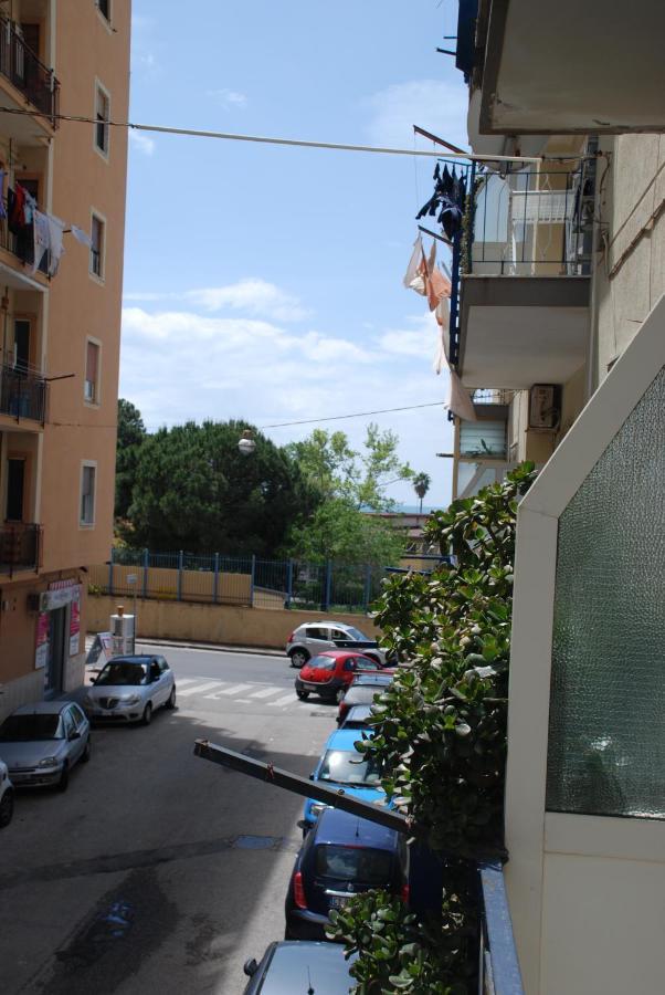 Duo Apartment Salernes Extérieur photo