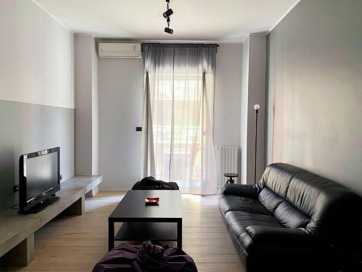 Duo Apartment Salernes Extérieur photo